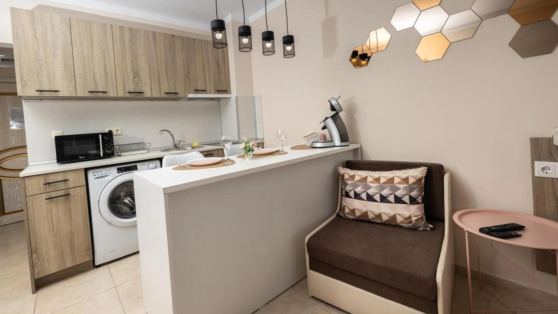 Flora Beach Resort Studio Pomorie Apartment