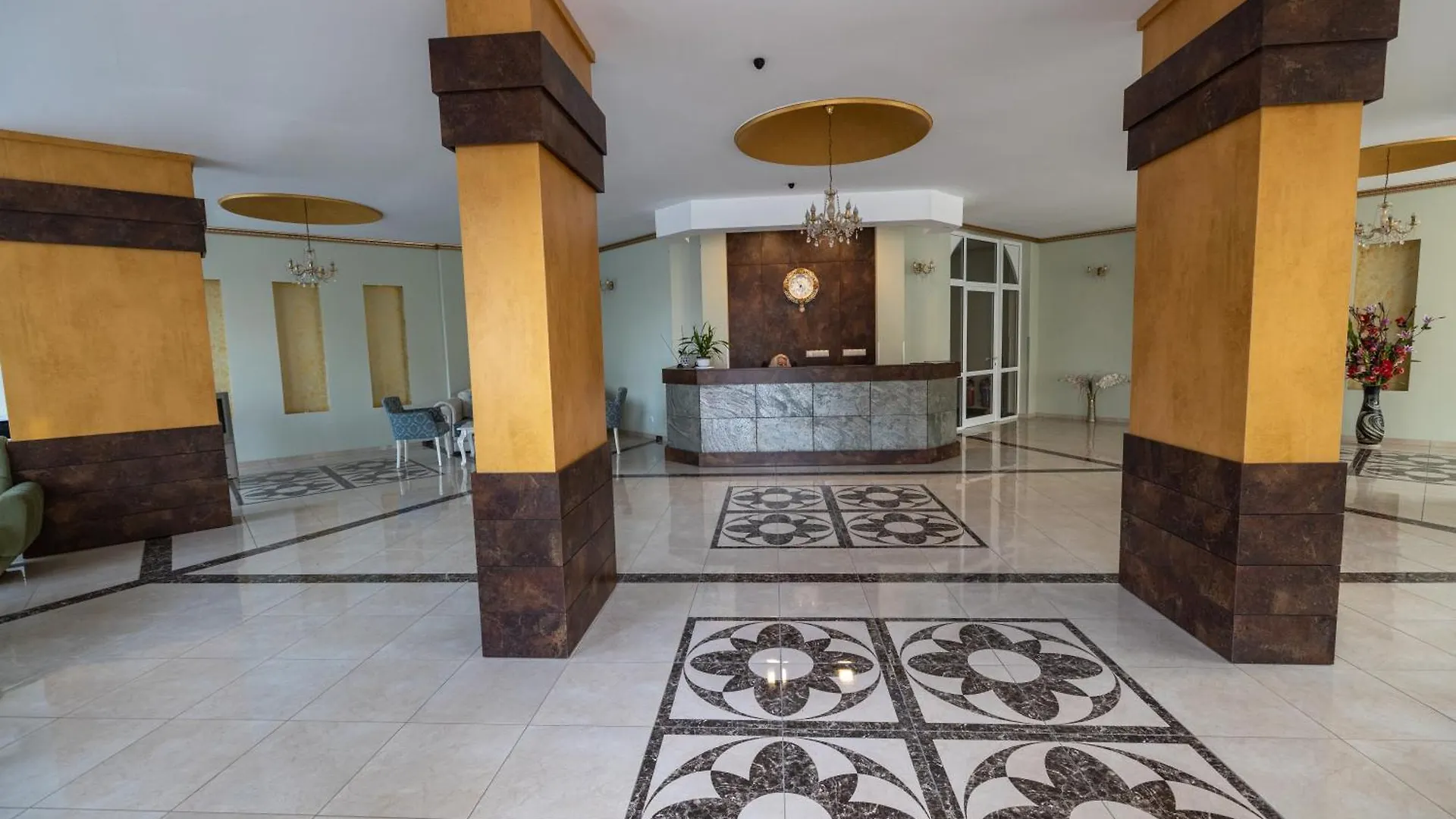 Flora Beach Resort Studio Pomorie 0*,  Bulgaria